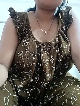 Priya 2222 online show from 04-15-26, 07:58