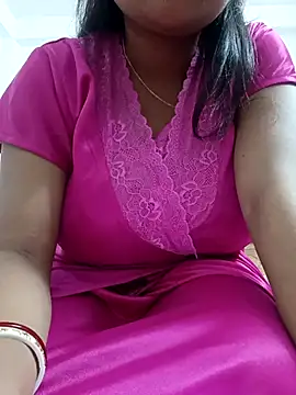 Priya 2222 online show from 12-17-25, 07:19