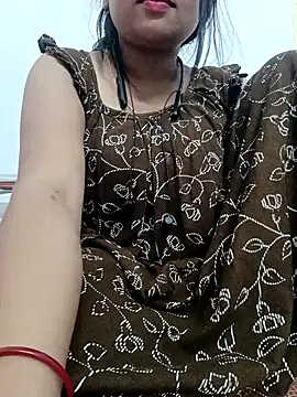 Snapshot of Priya_2222 chatting on 10-09-25, 07:36 Priya 2222 online show from 10-09-25, 07:36