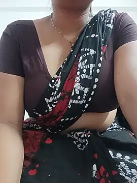 Priya 2222 online show from 05-18-26, 06:56