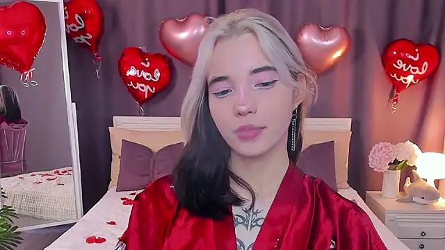 Snapshot of as1an_girlfriend chatting on 02-17-25, 06:53 as1an girlfriend online show from 02-17-25, 06:53