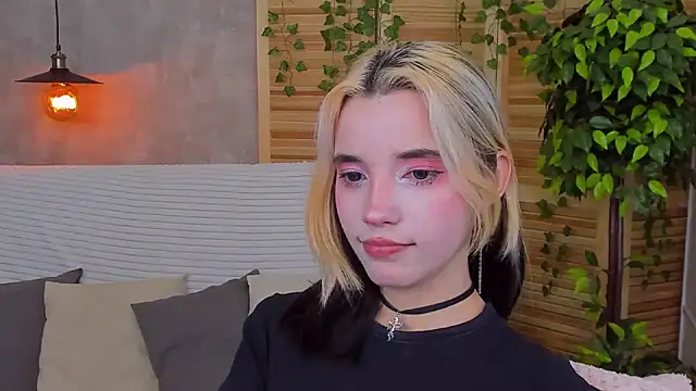 Snapshot of as1an_girlfriend chatting on 01-28-25, 02:21 as1an girlfriend online show from 01-28-25, 02:21