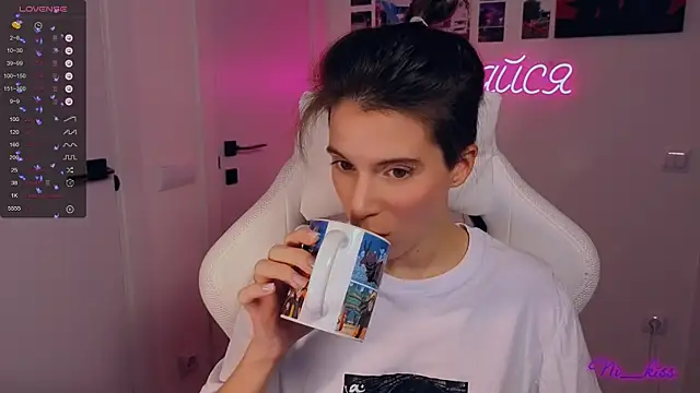  ni kiss online show from 10-06-25, 06:41