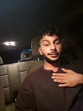 Iulianmarius12 online show from 02-11-26, 09:47