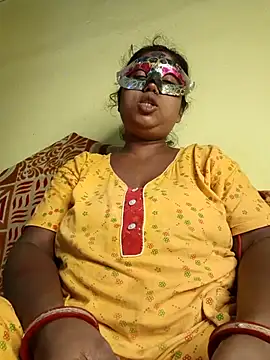 Snapshot of tinabhabhi chatting on 07-27-26, 09:49 tinabhabhi online show from 07-27-26, 09:49