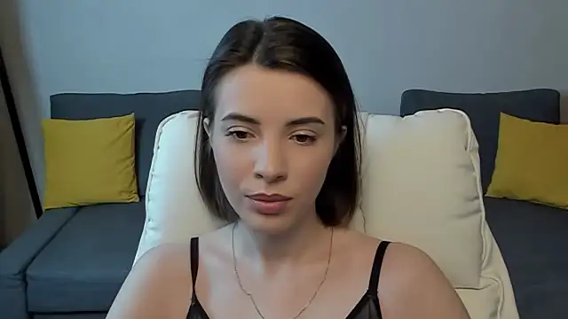 Snapshot of Anita_Robby chatting on 10-10-25, 11:00 Anita Robby online show from 10-10-25, 11:00
