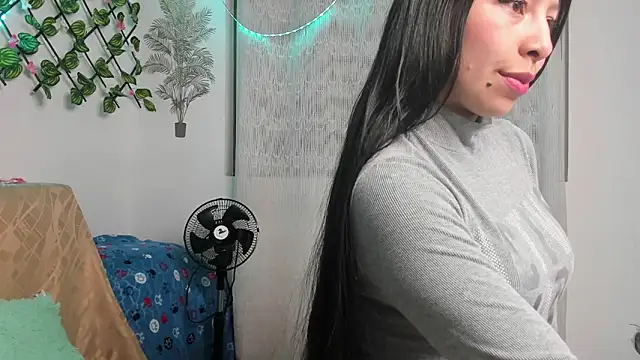 Snapshot of keyla_meow chatting on 02-04-25, 05:31 keyla meow online show from 02-04-25, 05:31