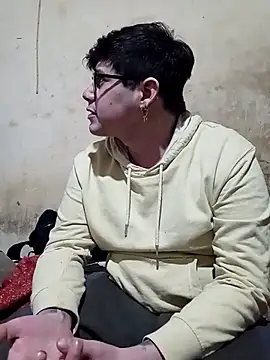 thecatblack1998 online show from 04-21-26, 11:55