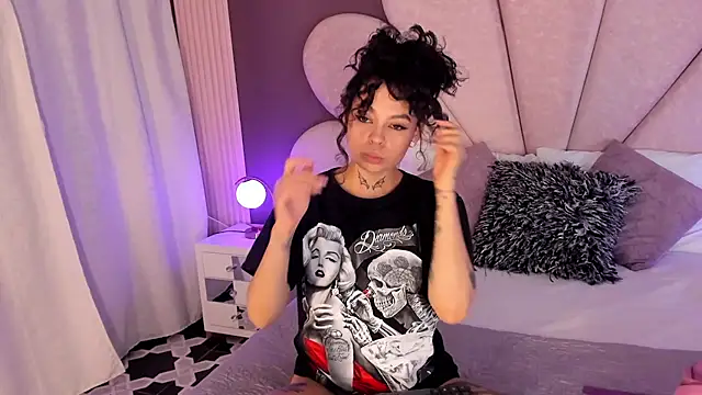 KatherineGomez online show from 04-18-26, 03:09