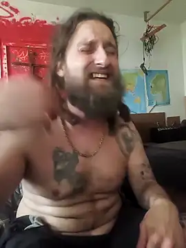 Snapshot of Ozomitro chatting on 02-02-26, 08:57 Ozomitro online show from 02-02-26, 08:57