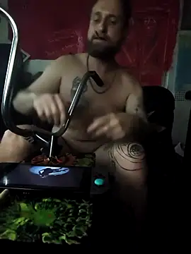 Ozomitro online show from 10-10-25, 03:46