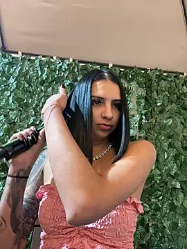 Hilary pinkk online show from 01-13-26, 11:30