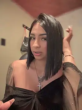 Hilary pinkk online show from 12-16-25, 02:49