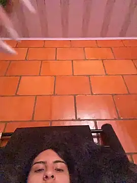 Hilary pinkk online show from 12-17-25, 10:04