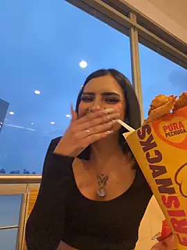 Hilary pinkk online show from 03-26-26, 11:13