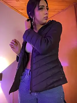 Hilary pinkk online show from 04-07-26, 02:02