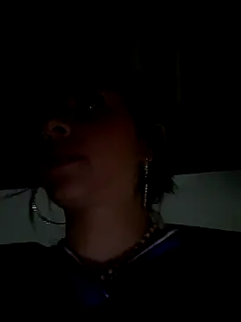 Hilary pinkk online show from 11-19-25, 01:16