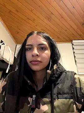 Hilary pinkk online show from 10-11-25, 01:39