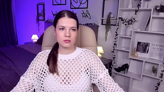 BellaSweetHeart online show from 02-04-25, 01:48