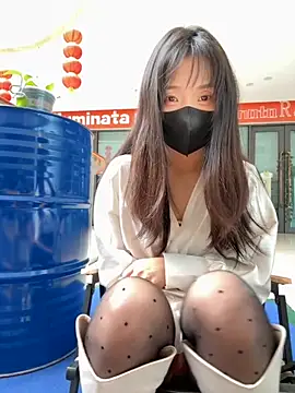 Snapshot of Xixi-Gala chatting on 05-06-26, 03:43 Xixi-Gala online show from 05-06-26, 03:43