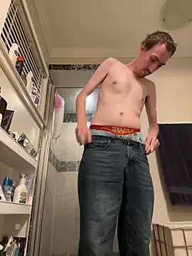tallnerdyguy online show from 07-25-26, 03:14