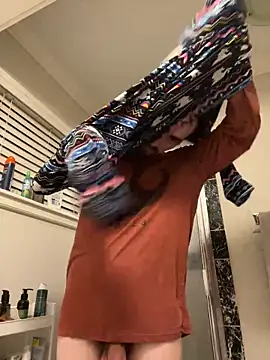 tallnerdyguy online show from 06-19-26, 03:34