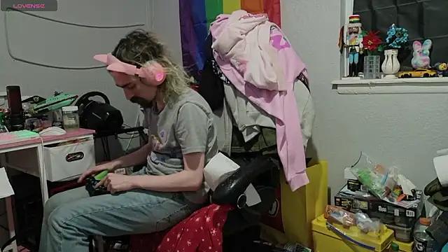 tallnerdyguy online show from 03-22-26, 02:04