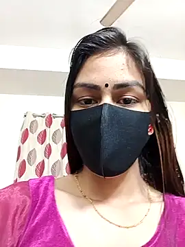 Snapshot of Tisha-01 chatting on 01-07-26, 03:44 Tisha-01 online show from 01-07-26, 03:44