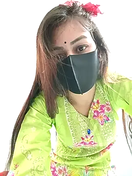 Snapshot of Tisha-01 chatting on 10-31-25, 02:30 Tisha-01 online show from 10-31-25, 02:30