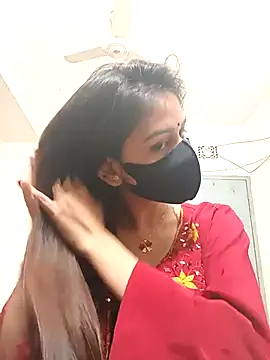 Snapshot of Tisha-01 chatting on 02-25-26, 08:47 Tisha-01 online show from 02-25-26, 08:47