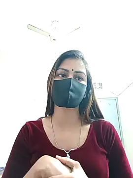 Snapshot of Tisha-01 chatting on 12-22-25, 02:22 Tisha-01 online show from 12-22-25, 02:22