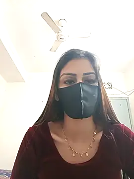 Snapshot of Tisha-01 chatting on 11-21-25, 03:05 Tisha-01 online show from 11-21-25, 03:05