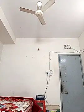 Snapshot of Tisha-01 chatting on 02-14-26, 02:50 Tisha-01 online show from 02-14-26, 02:50