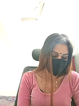 Snapshot of Tisha-01 chatting on 11-20-25, 02:51 Tisha-01 online show from 11-20-25, 02:51