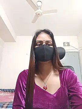 Snapshot of Tisha-01 chatting on 05-19-26, 03:02 Tisha-01 online show from 05-19-26, 03:02