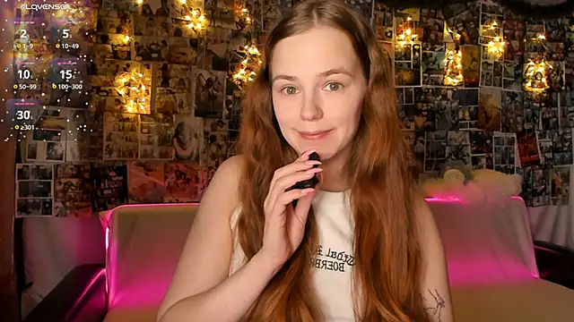 Fox Lisa online show from 12-19-25, 09:17