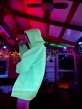 ivylee31 online show from 02-15-25, 04:36