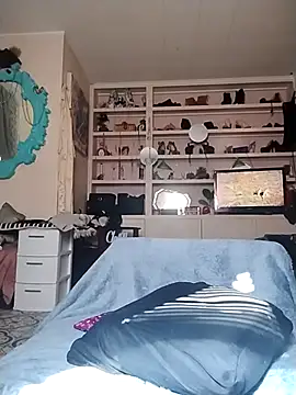 ivylee31 online show from 11-10-25, 06:13