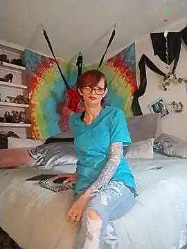 ivylee31 online show from 04-07-26, 06:54