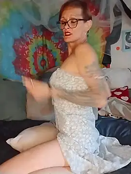 ivylee31 online show from 06-29-26, 07:46