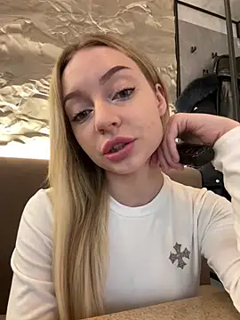 Snapshot of melissa_grr chatting on 02-03-25, 12:47 melissa grr online show from 02-03-25, 12:47