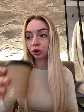 Snapshot of melissa_grr chatting on 01-06-25, 01:19 melissa grr online show from 01-06-25, 01:19