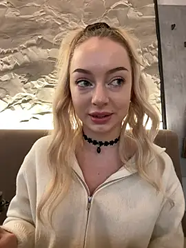 Snapshot of melissa_grr chatting on 01-10-25, 11:43 melissa grr online show from 01-10-25, 11:43