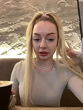 Snapshot of melissa_grr chatting on 02-05-25, 11:02 melissa grr online show from 02-05-25, 11:02