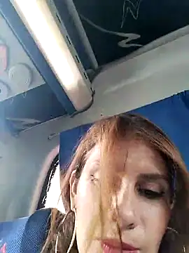 Snapshot of Alysson-- chatting on 02-25-25, 01:21 Alysson-- online show from 02-25-25, 01:21