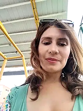 Snapshot of Alysson-- chatting on 02-20-25, 04:03 Alysson-- online show from 02-20-25, 04:03