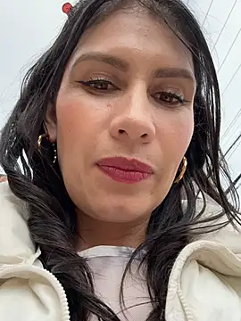 Alysson-- online show from 02-07-26, 01:52