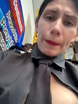 Alysson-- online show from 11-10-25, 04:23