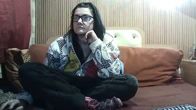 Snapshot of AlanaLaDream chatting on 01-10-26, 09:32 AlanaLaDream online show from 01-10-26, 09:32