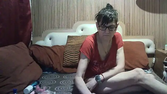 Snapshot of AlanaLaDream chatting on 11-13-25, 06:45 AlanaLaDream online show from 11-13-25, 06:45